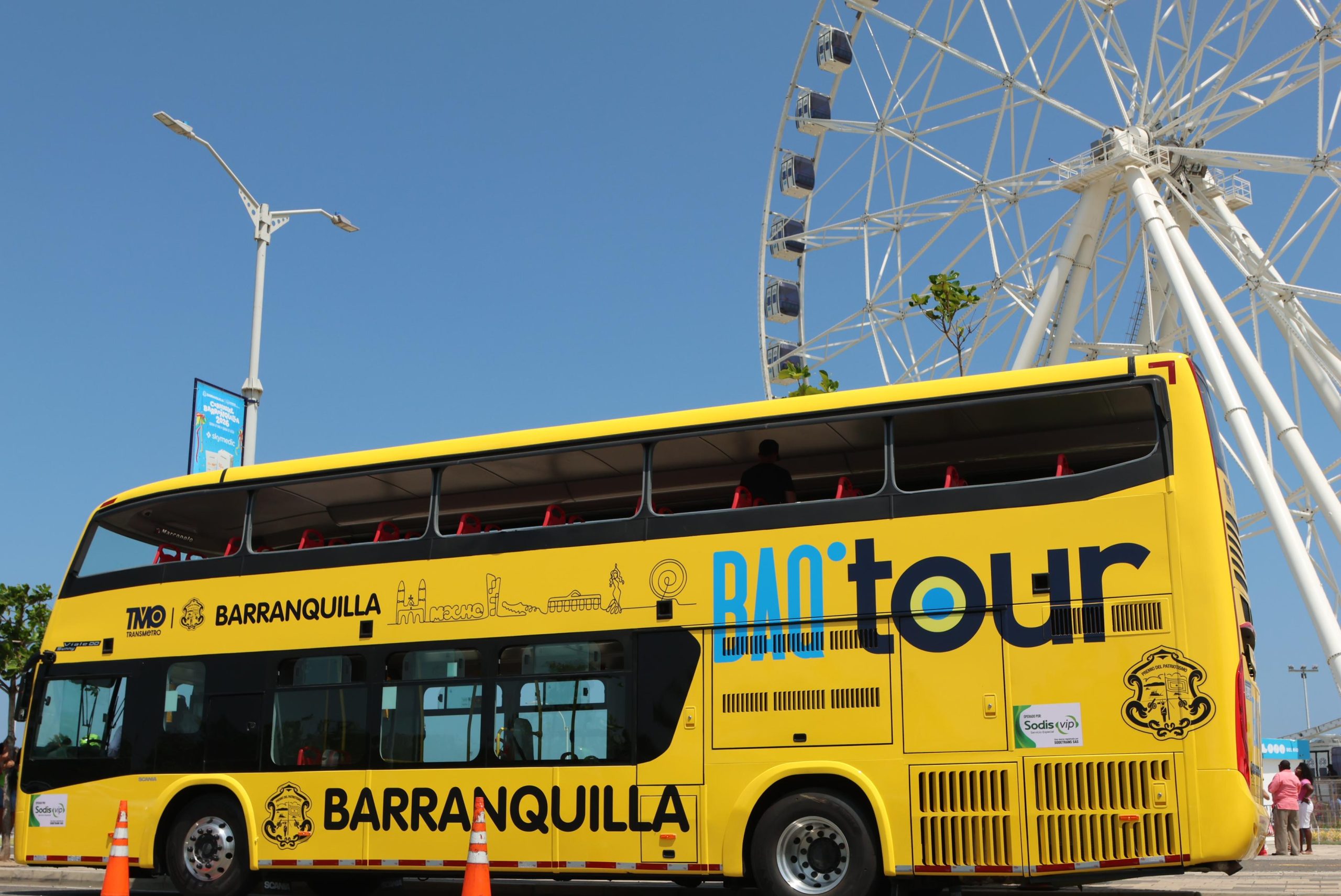 Barranquilla estrena su primer bus turístico Baq Tour | Notidia