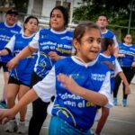 ¡Soledad se mueve al ritmo de la alegría! La rumba terapia llega a los barrios para unir a las familias y promover el bienestar