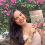 Escritora baranoera María José Palma presentará su poemario “Voy a florecer” en FILBAC 2026